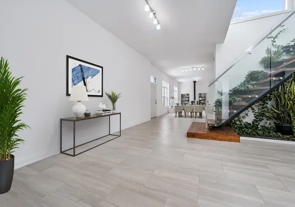 149 Woolwich ST, Waterloo, ON N2K 1S5