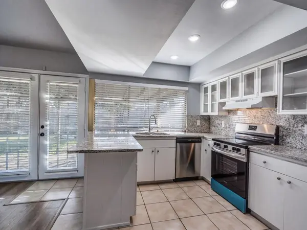 1604 Williamsburg Drive, Plano, TX 75074