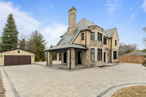 977 Unsworth AVE, Burlington, ON L7T 1R2