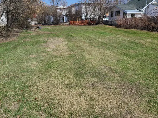 10022 98 ST, Sexsmith, AB T0H3C0