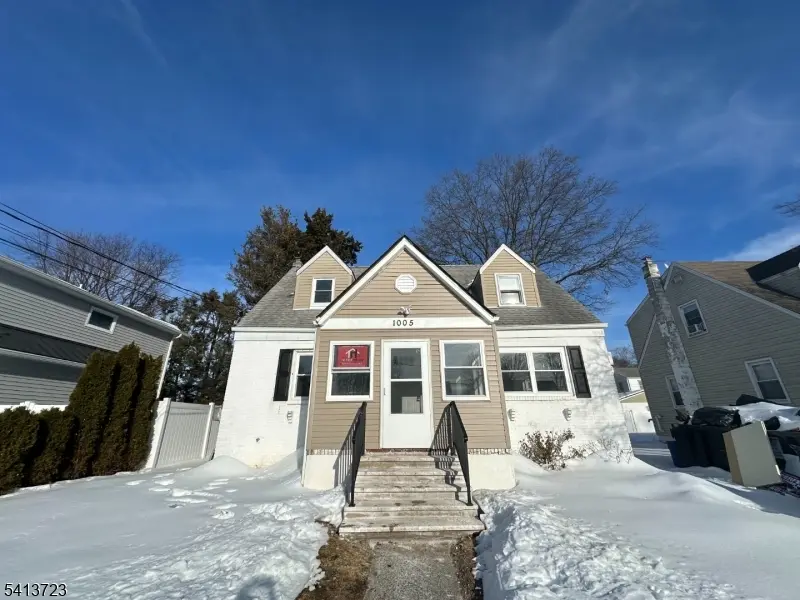 10-05 2nd St #2, Fair Lawn Boro, NJ 07410