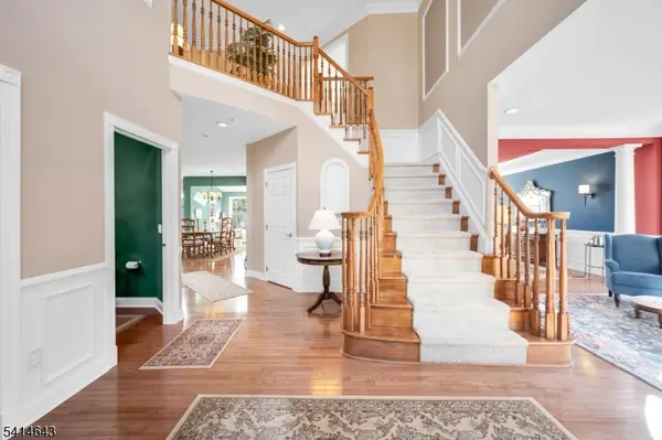 24 Vista Dr, Mount Olive Twp., NJ 07836