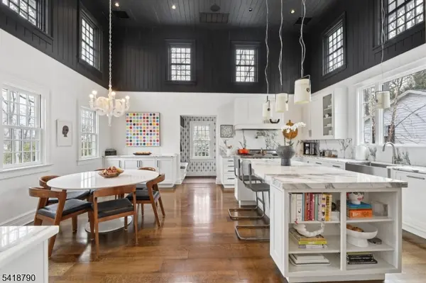 29 Gordon Rd, Essex Fells Twp., NJ 07021