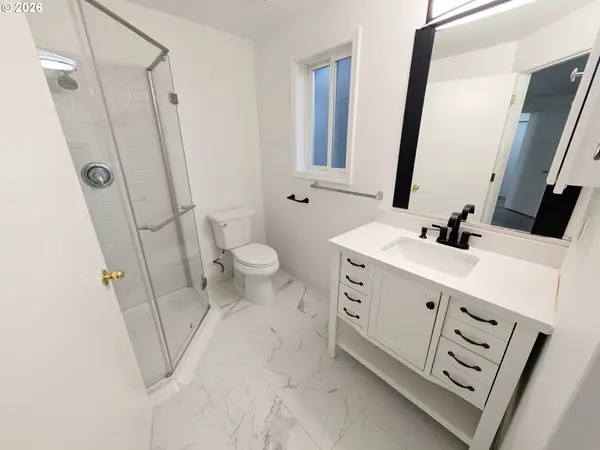 7321 SW 52ND AVE, Portland, OR 97219