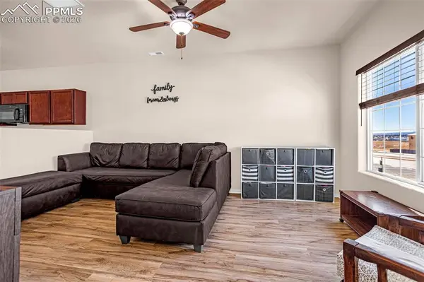 1828 Final View ALY, Colorado Springs, CO 80910