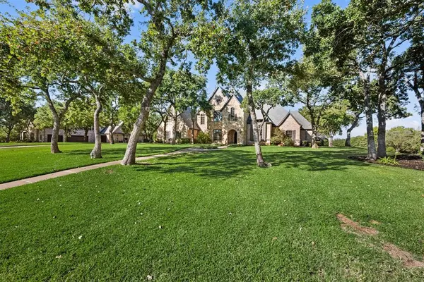 3008 Broadgate Lane, Southlake, TX 76092