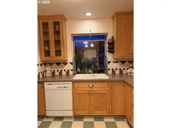 5835 W A ST, West Linn, OR 97068