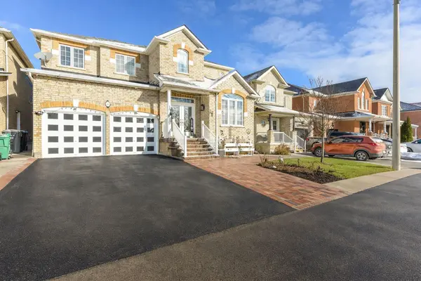 41 Madronna GDNS, Brampton, ON L7A 2V9