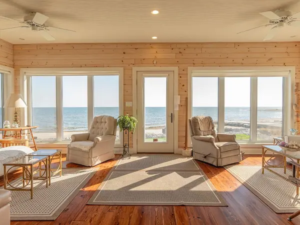 12895 Old Lakeshore RD W, Wainfleet, ON L0S 1V0