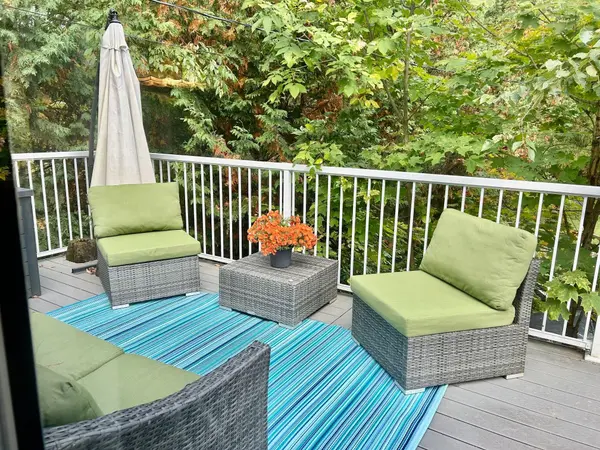 1227-2 North Kahshe Lake rd RD, Gravenhurst, ON P0E 1G0