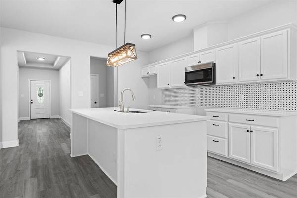 743 Ella Avenue, Dallas, TX 75217