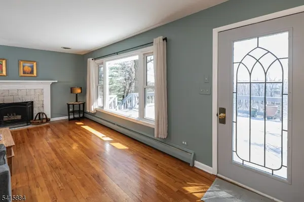 160 Spring Hill Rd, Montgomery Twp., NJ 08558