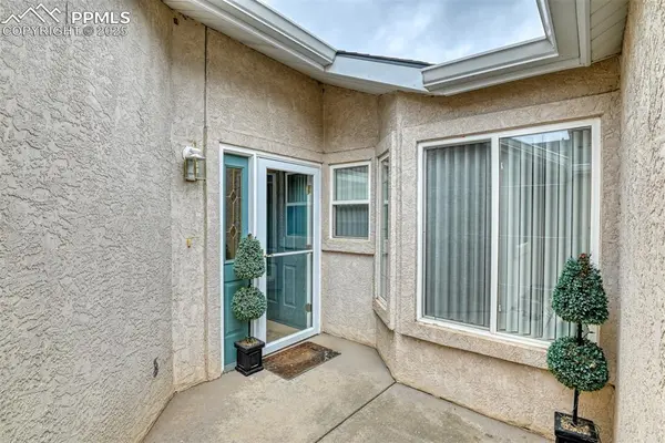 924 Tabor PL, Colorado Springs, CO 80905