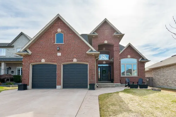 27 Wood Lily LN, Middlesex Centre, ON N0M 2A0