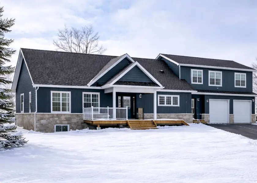 4836 45 HWY, Hamilton Township, ON K7G 2V6