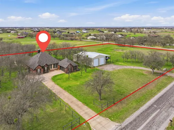 329 Kincannon Lane, Rhome, TX 76078