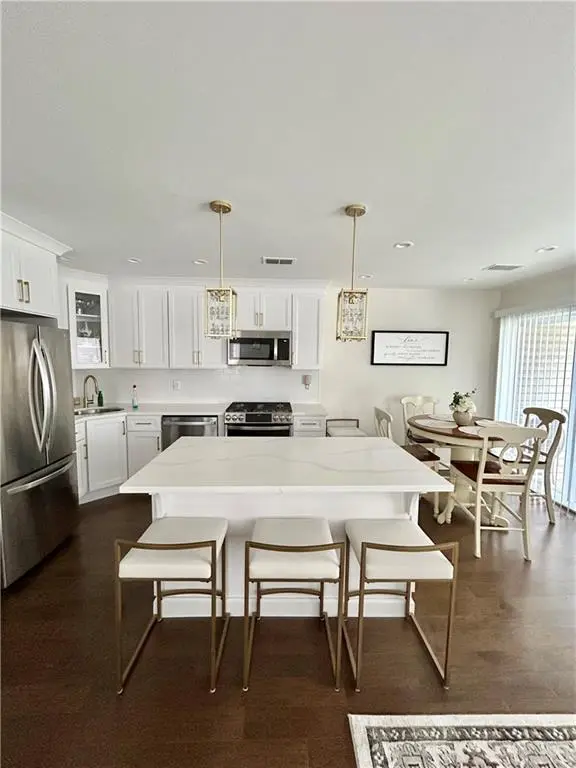 653 Correll AVE #B, Staten  Island, NY 10309