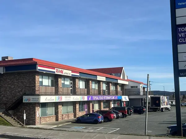 860 Topsail Road, Mount Pearl, NL A1N 3J6