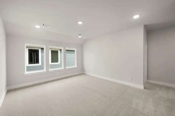 1721 Nesting Robin Lane, Denton, TX 76249