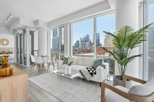 158 Front ST E #1003, Toronto C08, ON M5A 0K9