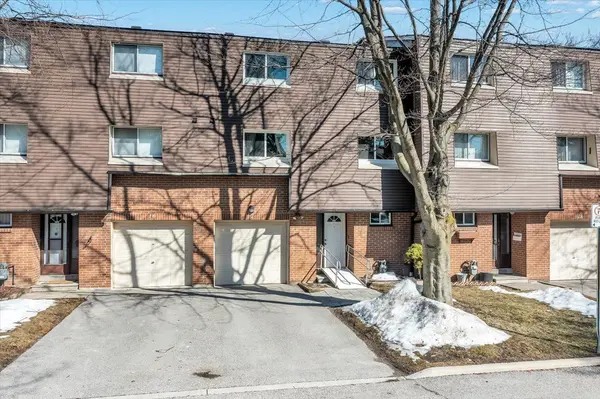 1415 Fieldlight BLVD #17, Pickering, ON L1V 2S3