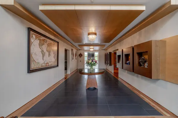 60 Sir Robert PL, Middlesex Centre, ON N0M 1C0