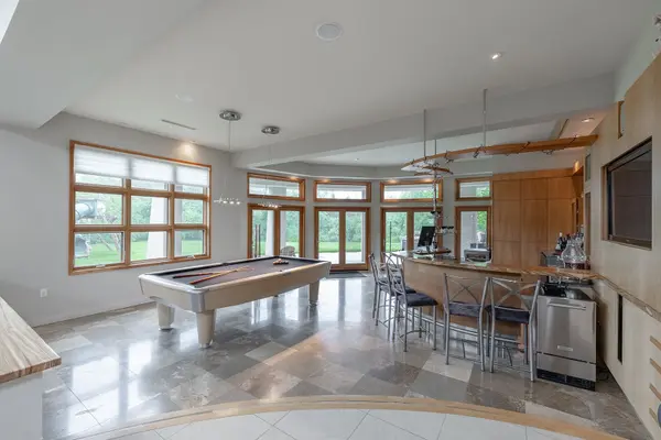 60 Sir Robert PL, Middlesex Centre, ON N0M 1C0