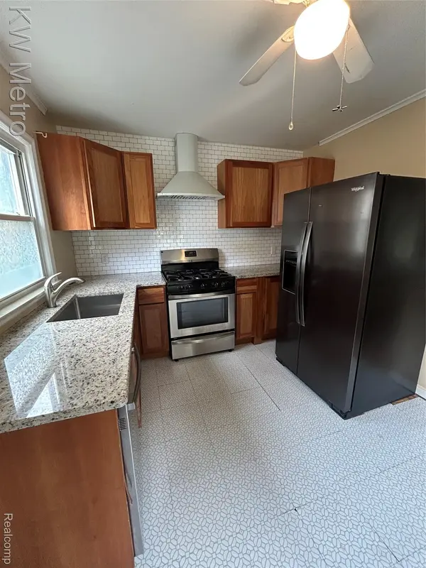 1939 BONNER ST, Ferndale, MI 48220