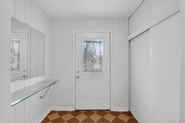 206 N Grinnell ST, Jackson, MI 49202