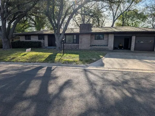 111 Maxine Street, Mineola, TX 75773