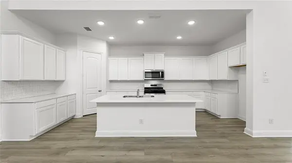 3809 Paradise Way, Sherman, TX 75090