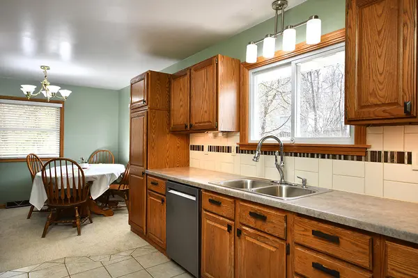 176 4 Mile RD NW, Alpine Twp, MI 49321