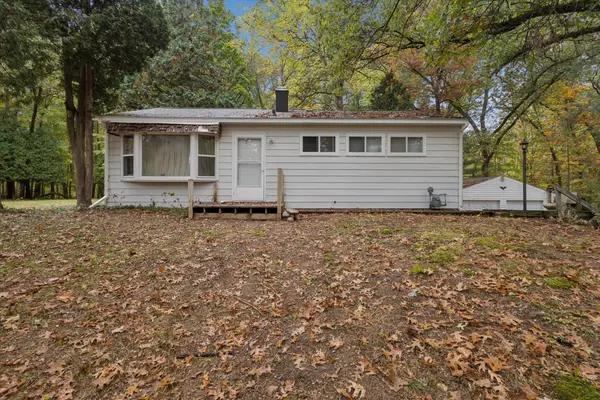 275 N Uldriks DR, Bedford Twp, MI 49037