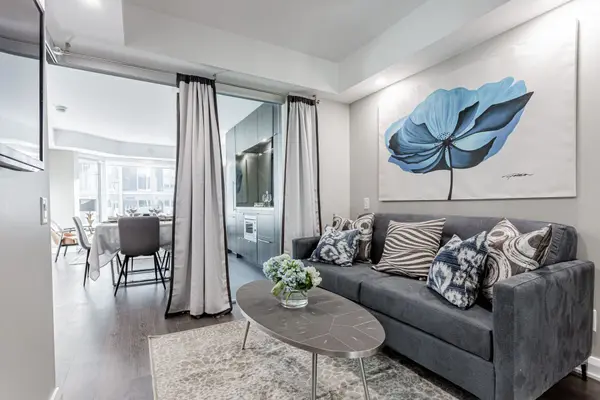 155 Yorkville AVE #2308, Toronto C02, ON M5R 1C4