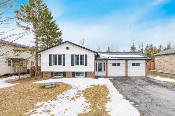 2200 Richard ST, Innisfil, ON L9S 2C4