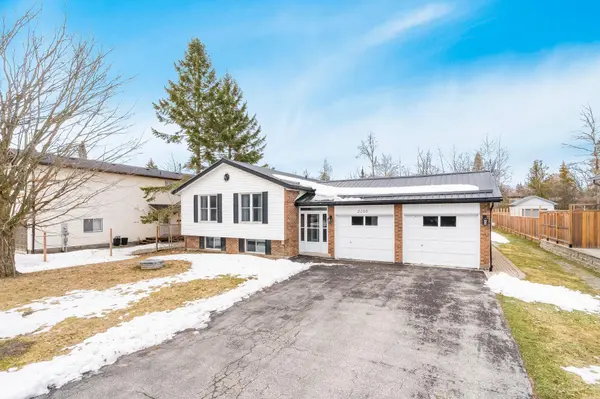 2200 Richard ST, Innisfil, ON L9S 2C4