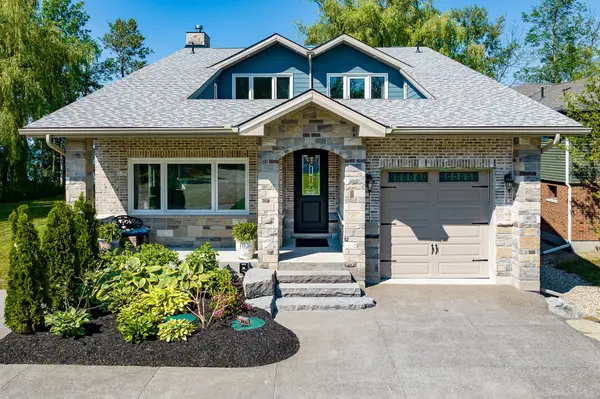 47 Glen RD, Collingwood, ON L9Y 0X2