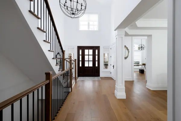 2040 Bingley CRES, Oakville, ON L6M 0E4