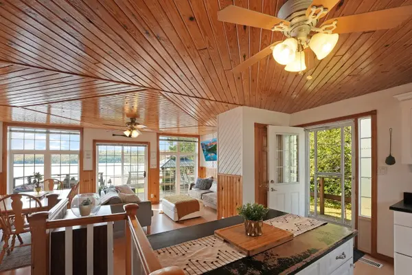 756 ARBOR VITAE RD, Madawaska Valley, ON K0J 1B0