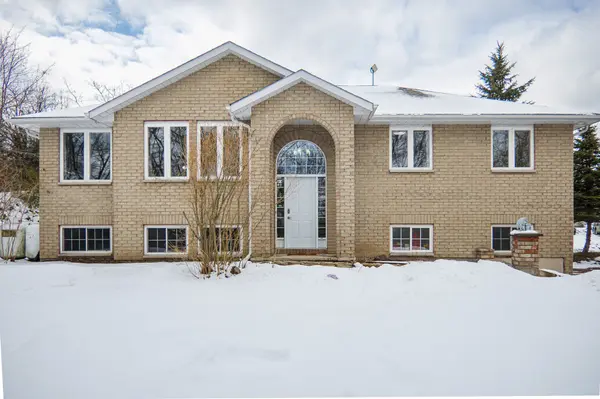 101 Zion RD,  Belleville,  ON K0K 3E0