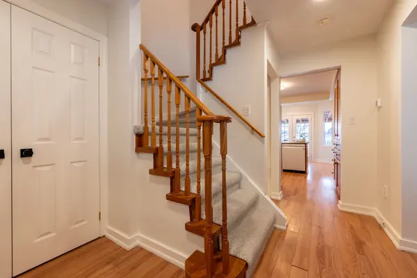 47 Sanders DR, Port Hope, ON L1A 4E5