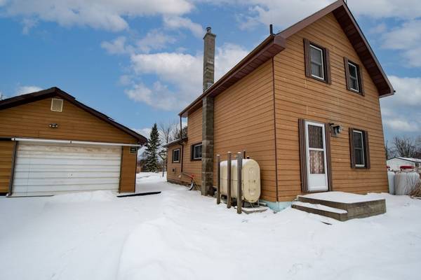 534 Fenel RD, Kawartha Lakes, ON K0M 2T0