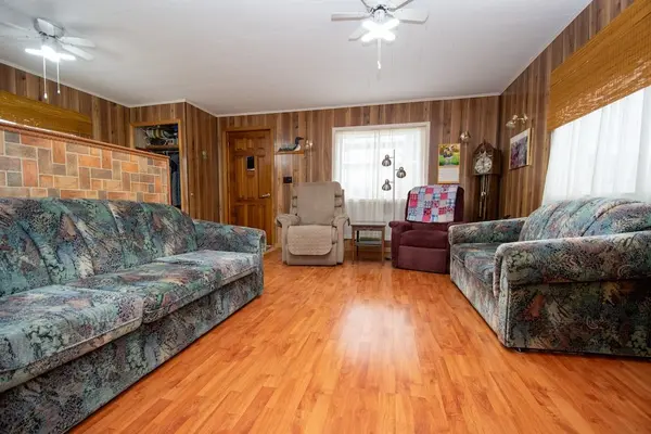 534 Fenel RD, Kawartha Lakes, ON K0M 2T0