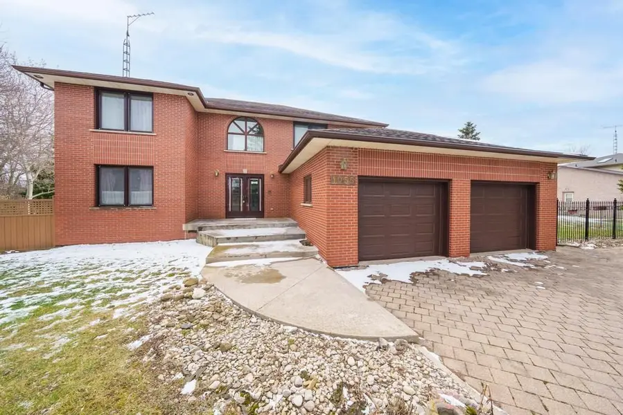 1055 Golf Club RD, Hamilton, ON L0R 1P0