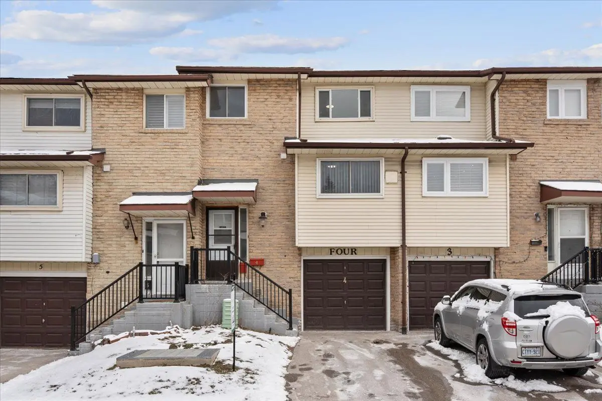 3430 Kingston RD #4, Toronto E08, ON M1M 1R5