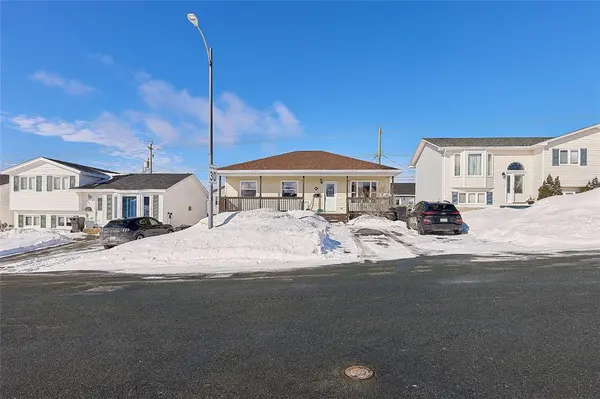 67 Frontenac Avenue, Mount Pearl, NL A1N4Z4