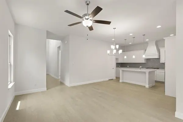 3625 Long Branch, Rowlett, TX 75088