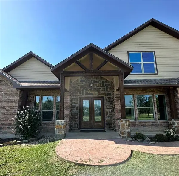 261 Vickie Lane, Gunter, TX 75058