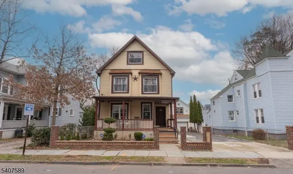 120 Norman St, East Orange City, NJ 07017