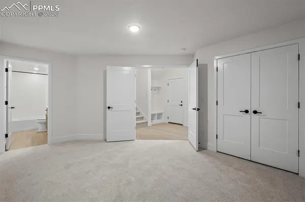 4534 Peak Crest VW, Colorado Springs, CO 80918